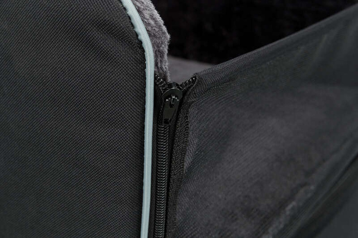 Trixie Kojec nylonowy do samochodu 45x39x38,5cm