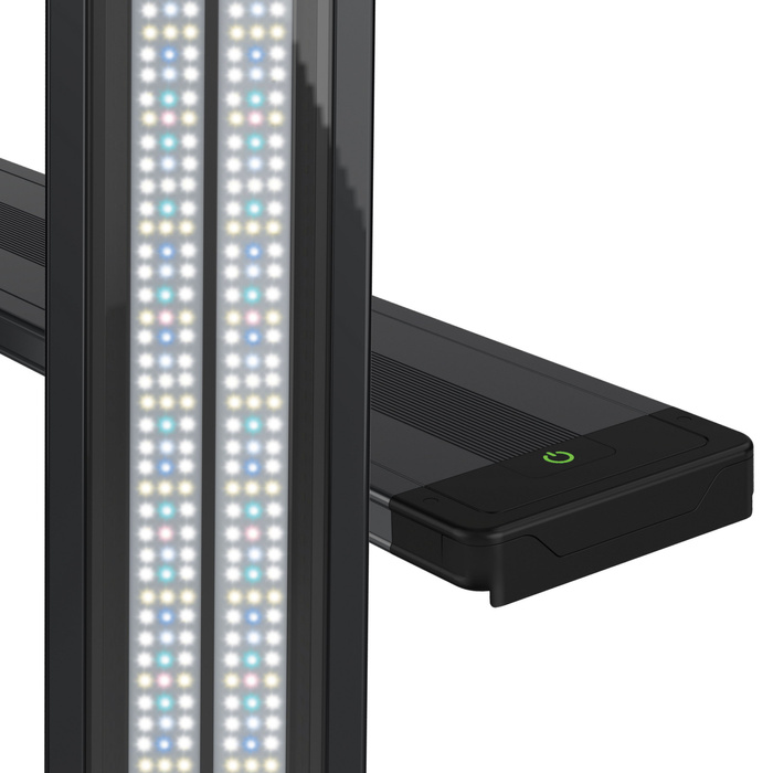 Fluval Plant Pro 4.0 LED Oświetlenie do akwarium 90W 88,2-124,4 cm bluetooth