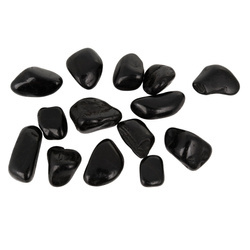 Terra Natura Kamienie polerowane Black Pebble IV 20-30mm 10 kg/opak