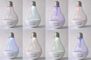 Karlie Zabawka w kształcie żarówki światełko led wbudowana bateria 7x7cm