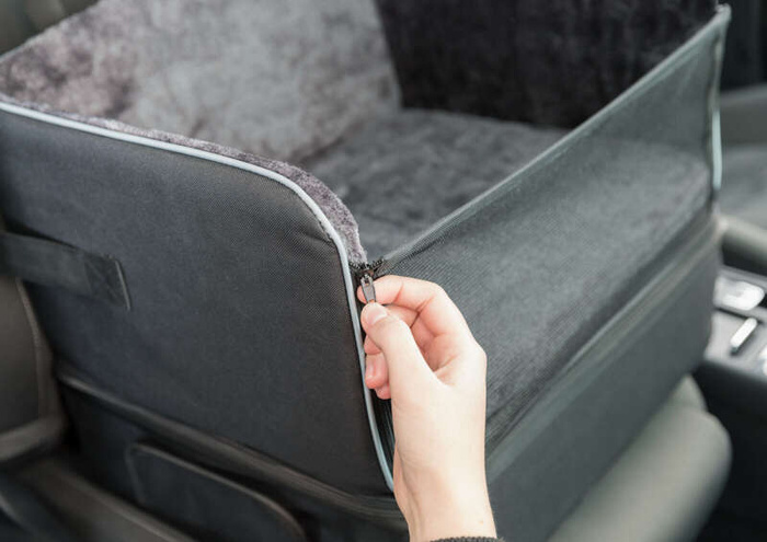 Trixie Kojec nylonowy do samochodu 45x39x38,5cm